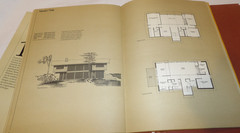 VINTAGE 1985 CONTEMPORARY HOMES CATALOG OF HOUSE PLANS! LAYOUTS! COLOR PICTURES!