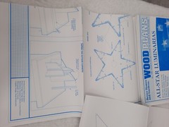 Better Homes and Gardens Wood Plans All Star Luminaria OFS #1049 Uncut