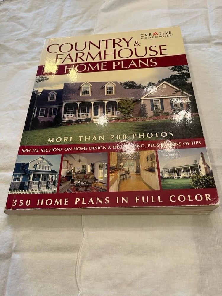 Country And Farmhouse House Plans Book