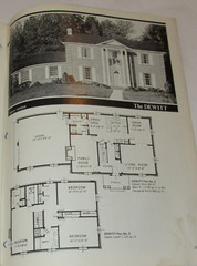 VTG 1976 ’34 OUTSTANDING 1 ½ AND 2 STORY HOMES’ CATALOG OF HOUSE PLANS! LAYOUTS!