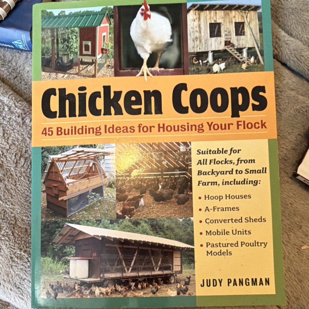 Judy Pangman 45 Chicken Coop Building Ideas Farmhouse Style Housing Your Flock