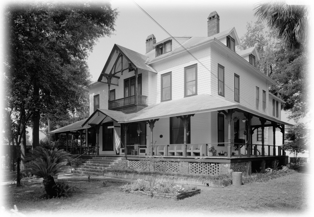 Shingle Style Victorian country home with porches – printed plans