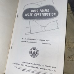 Wood-Frame House Construction (Soft cover)L. O. Anderson and O. C. Heyer 1955