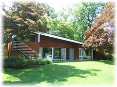 Timeless Midcentury Modern home design by Marcel Breuer, 3 bedrooms, open plan