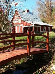 Cold Spring Car Barn & Shop with Loft – 3 Sets of Pole Barn Plans (eB-104×3)