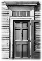 Traditional Colonial Style Home plans, wood frame house, 4 bedrooms
