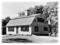 Gambrel roof Colonial home plan, clapboard siding, many rooms, printed drawings